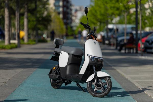 Rapid kompaktni električni skuter